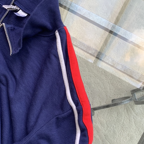 Beautiful navy blue crew neck with embroidered stripes on arms - Picture 3 of 3